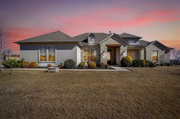 Fort Worth, TX 76126,7732 Laura Lake Lane