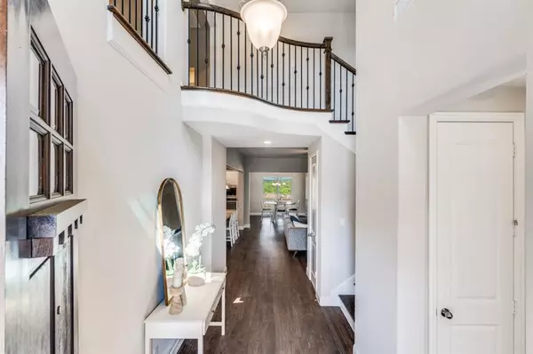 Carrollton, TX 75010,2165 Balcones Drive