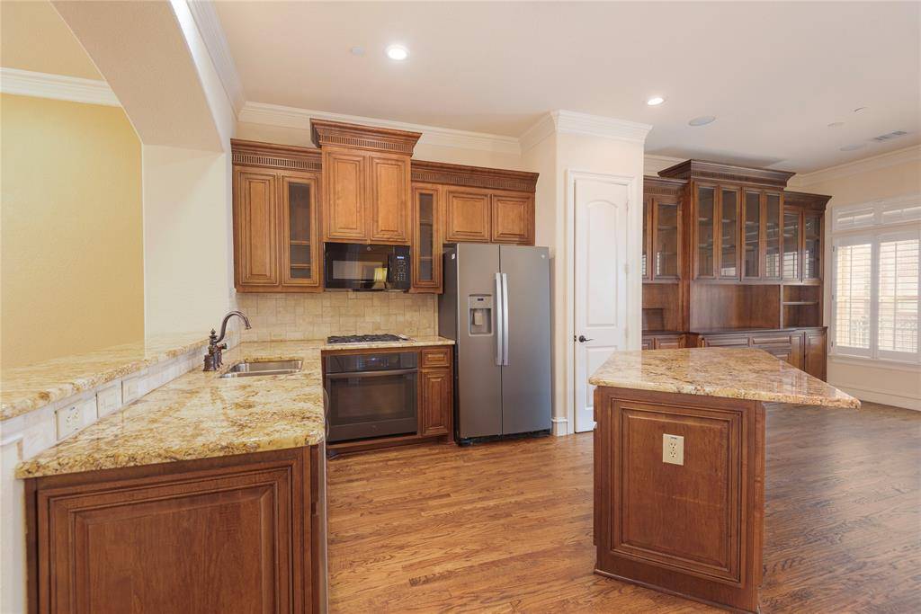 7920 Bishop Road, Plano, TX 75024