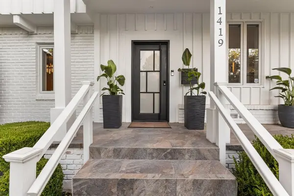 Dallas, TX 75208,1419 Yakimo Drive