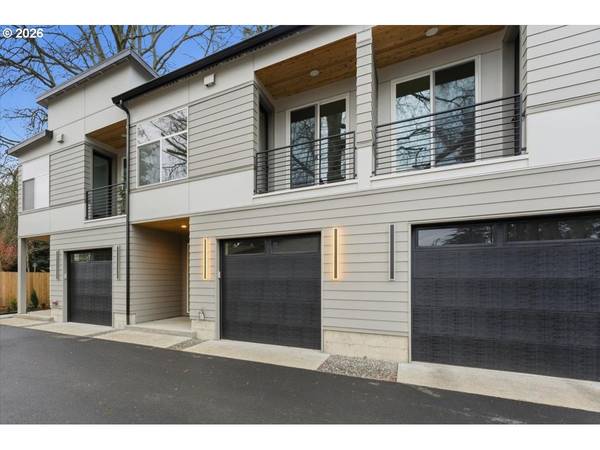 5069 SE King RD #B, Milwaukie, OR 97222