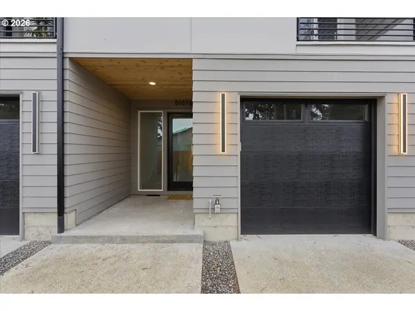 5069 SE King RD #B, Milwaukie, OR 97222