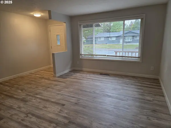 3512 SE HARLOW CT, Troutdale, OR 97060