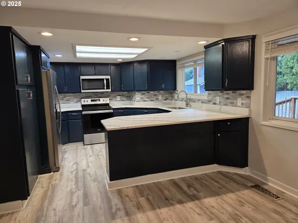 3512 SE HARLOW CT, Troutdale, OR 97060