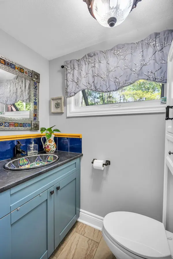 180 Brophy's LN, Blue Mountains, ON L9Y 0K5