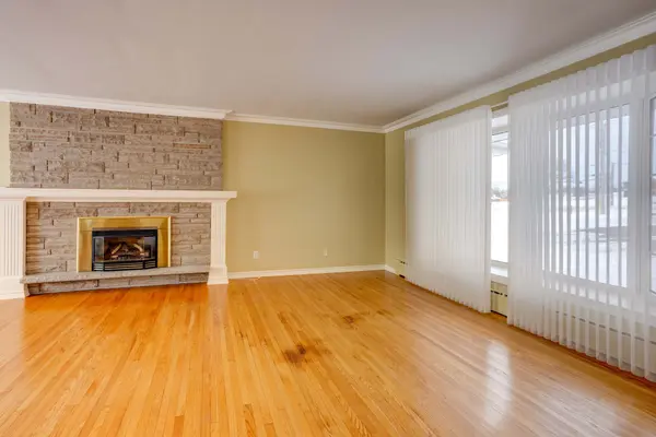 1675 County Rd 2 RD W, Prescott, ON K0E 1T0