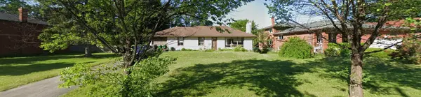 2556 Burslem RD, Mississauga, ON L5A 2R6