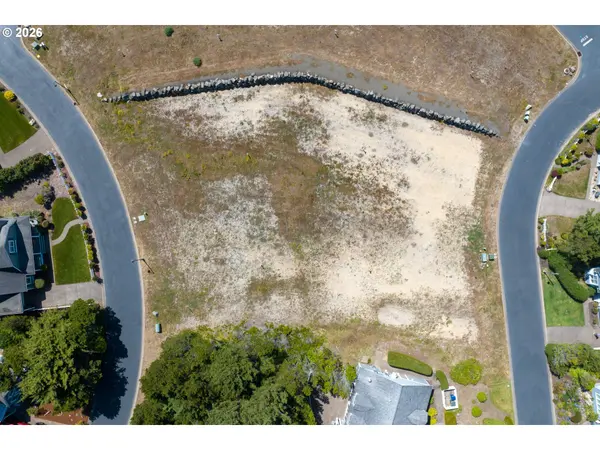 SW 61st ST #7300, South Beach, OR 97366