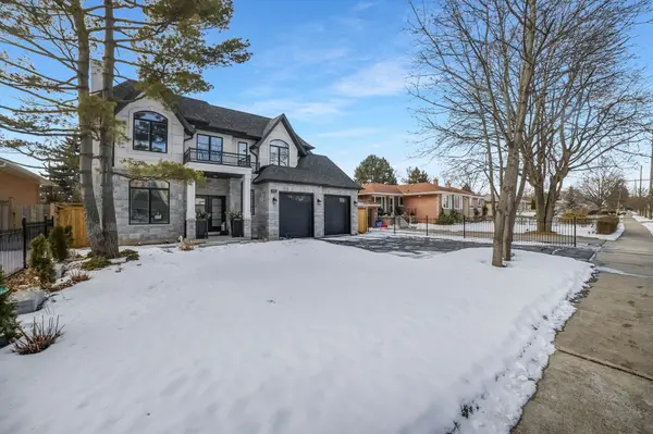 458 Third Line, Oakville, ON L6L 4A5