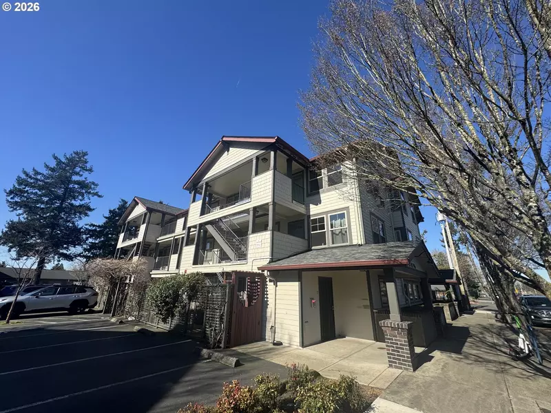 737 NE 99TH AVE #24, Portland, OR 97220