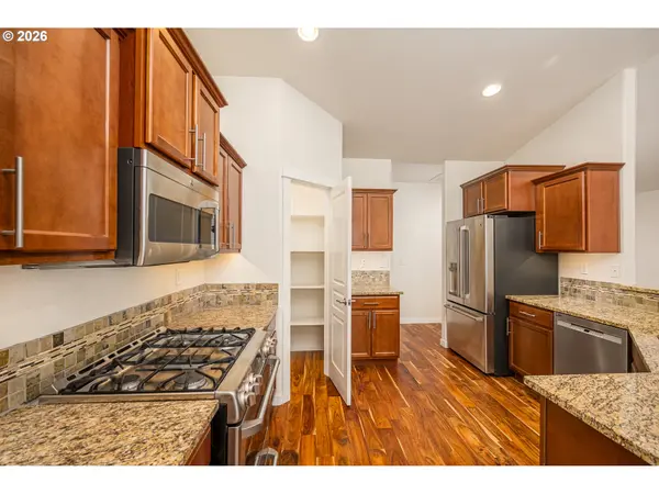 3625 SNOWBERRY RD, Eugene, OR 97403