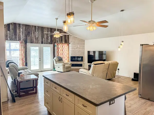 670 Redbud Drive, Avinger, TX 75630