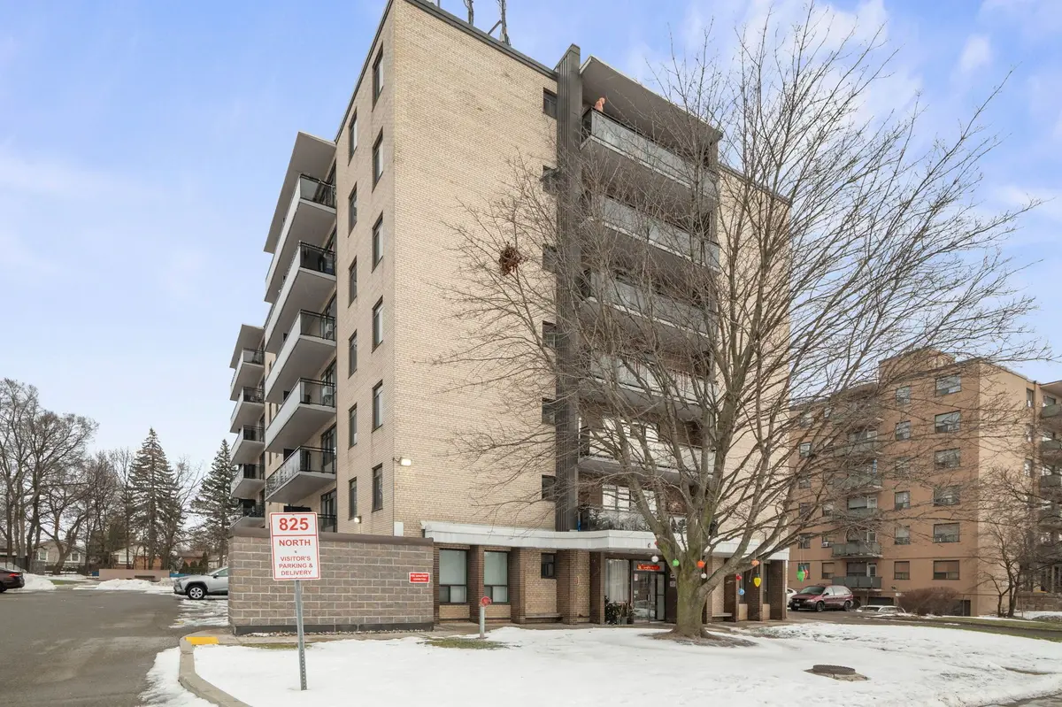 825 Kennedy RD #506, Toronto E04, ON M1K 2E6