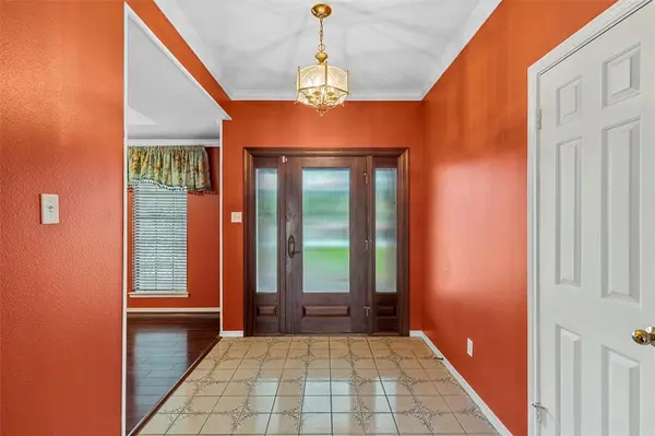 8216 Teakwood Drive, Woodway, TX 76712