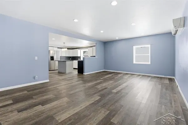 240 N Burgess ST, West Branch, MI 48661