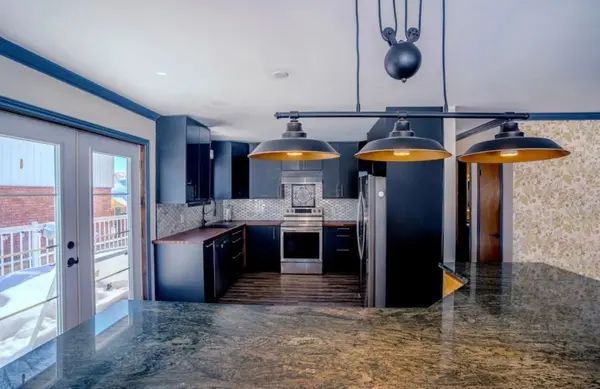 247 SIMCOE ST, Clearview, ON L0M 1S0