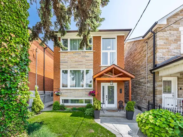 49 Lapp ST, Toronto W03, ON M6N 3W5