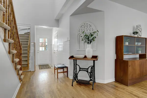 2 Calaveras AVE, Barrhaven, ON K2J 4Z8