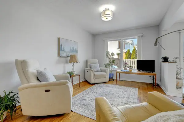 2 Calaveras AVE, Barrhaven, ON K2J 4Z8