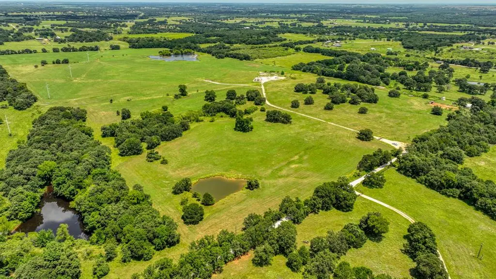 0000 HCR 1443, Blum, TX 76627