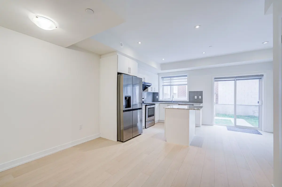 135 Frederick Tisdale DR, Toronto W05, ON M3K 0C6