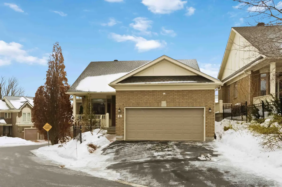 6 Waterford WAY, Country Place - Pineglen - Crestview And Area, ON K2E 7V4
