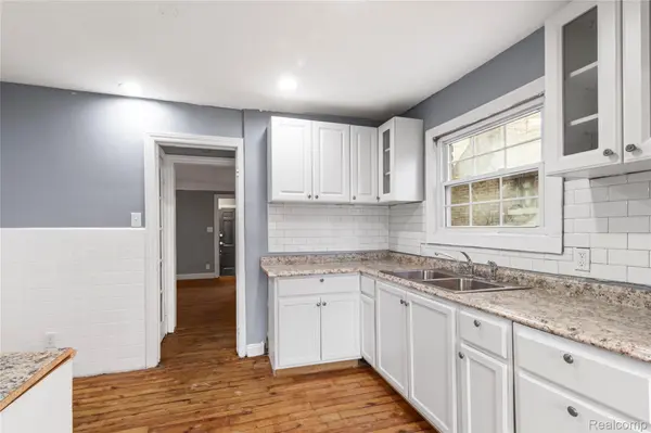 4834 Devonshire RD, Detroit, MI 48224