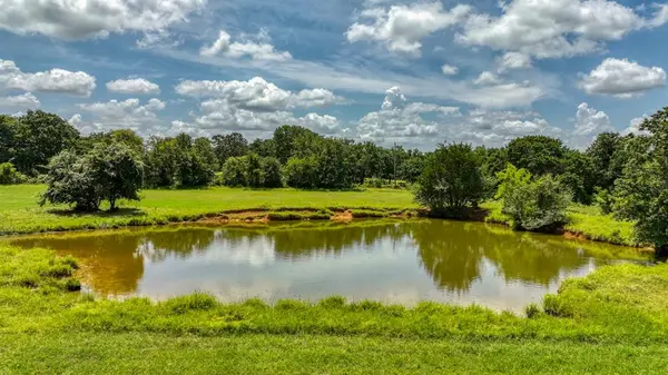 0000 HCR 1443, Blum, TX 76627