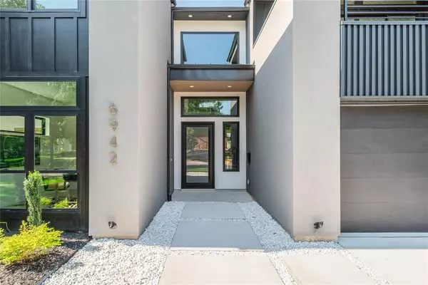 Dallas, TX 75214,6942 Coronado Avenue