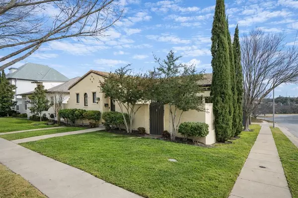 Fort Worth, TX 76109,2537 Lubbock Avenue