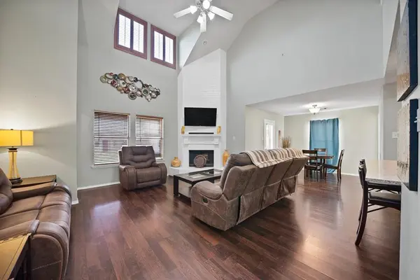 2008 Woodhurst Trail, Heartland, TX 75126