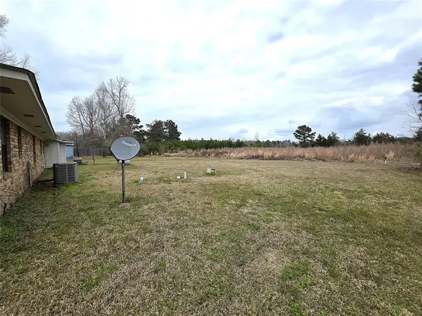 3049 Hwy 507, Coushatta, LA 71019