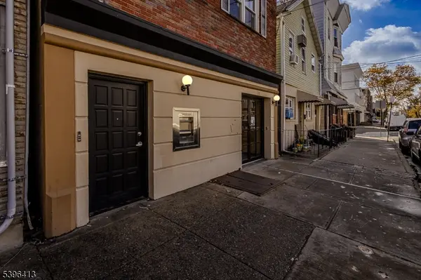 198 Jefferson St, Newark City, NJ 07105