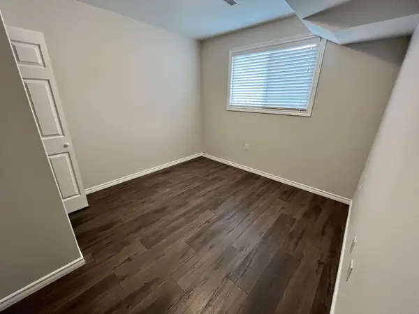 30 PORRITT ST, Barrie, ON L4N 6Y3