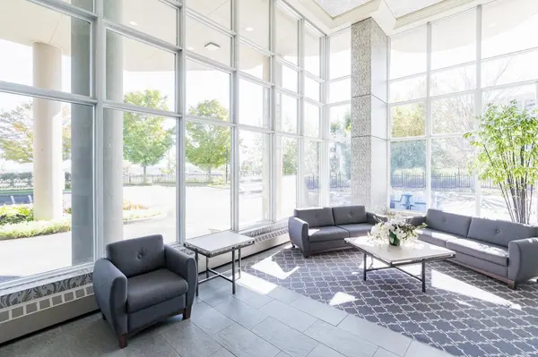 2 Toronto ST #1409, Barrie, ON L4N 9R2