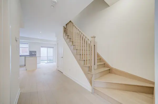 135 Frederick Tisdale DR, Toronto W05, ON M3K 0C6