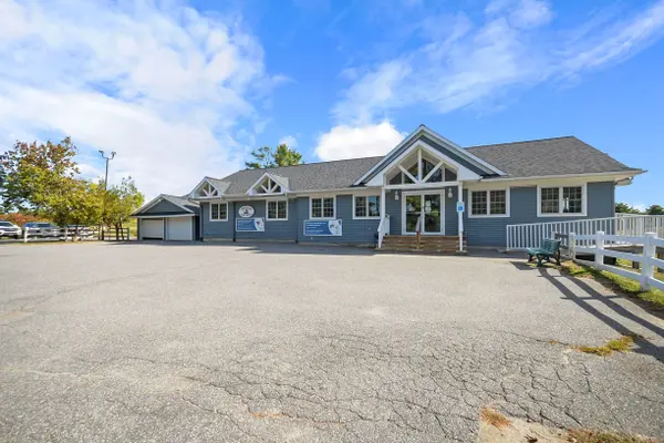 1008 South Monck DR, Bracebridge, ON P1L 1W8