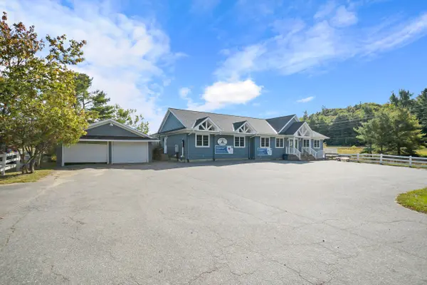 1008 South Monck DR, Bracebridge, ON P1L 1W8