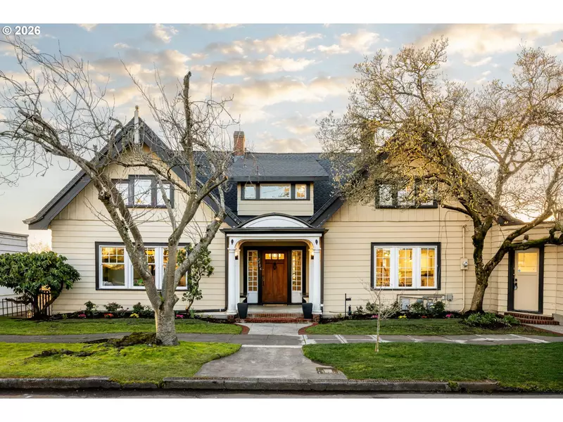 2806 NE ALAMEDA ST, Portland, OR 97212