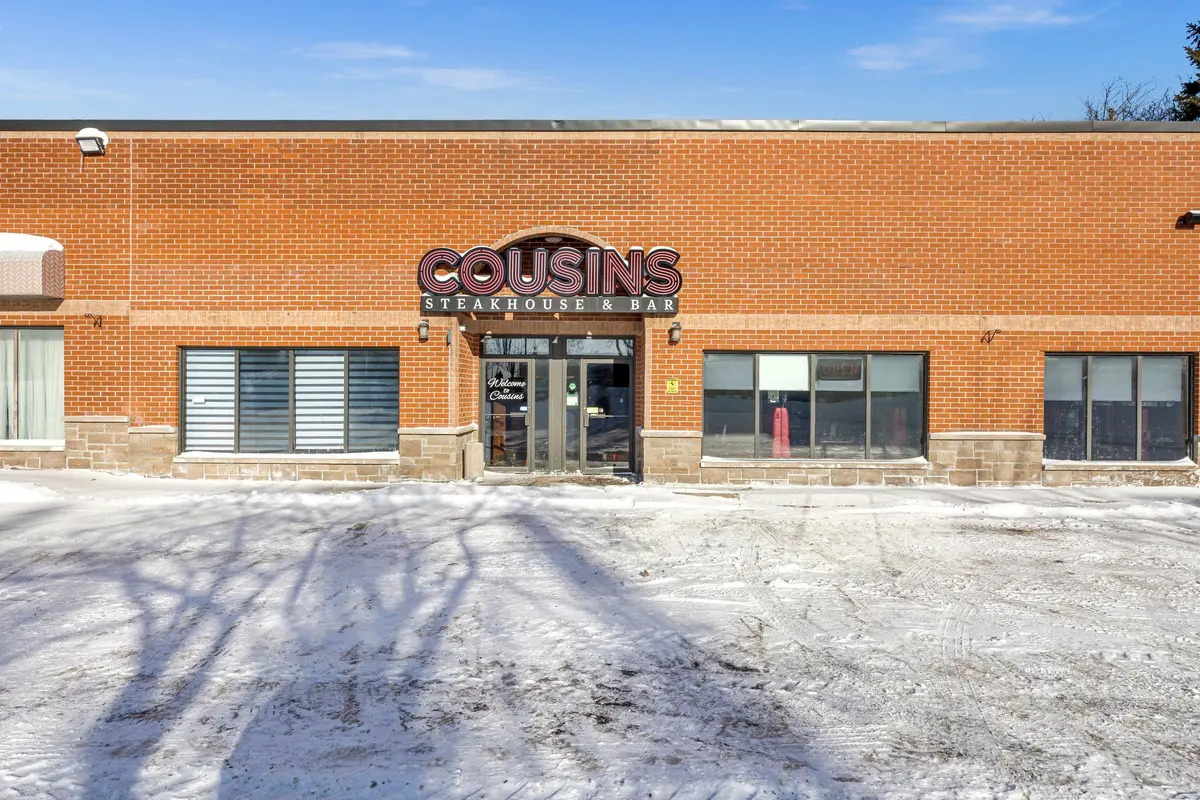 110 Pony DR, Newmarket, ON L3Y 7B6