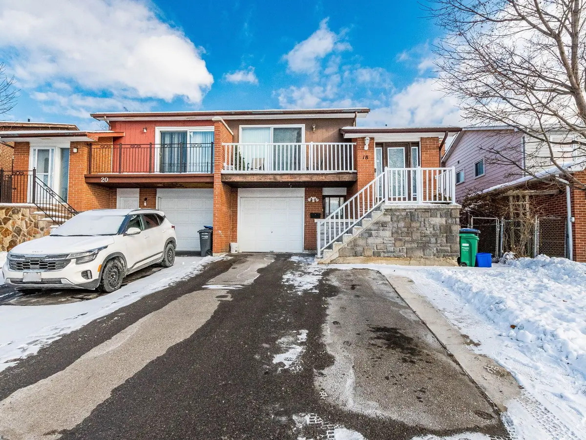 18 Ashford CT, Brampton, ON L6V 2Z1