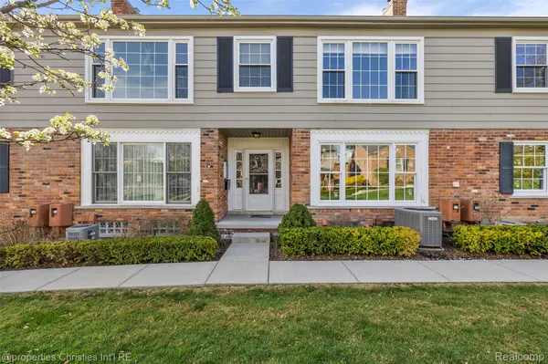 551 N Old Woodward AVE, Birmingham, MI 48009