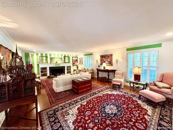 275 BARDEN RD, Bloomfield Hills, MI 48304