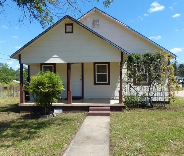407 China, Brady, TX 76825