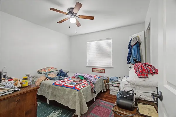 2009 Charleston Drive, Bedford, TX 76022