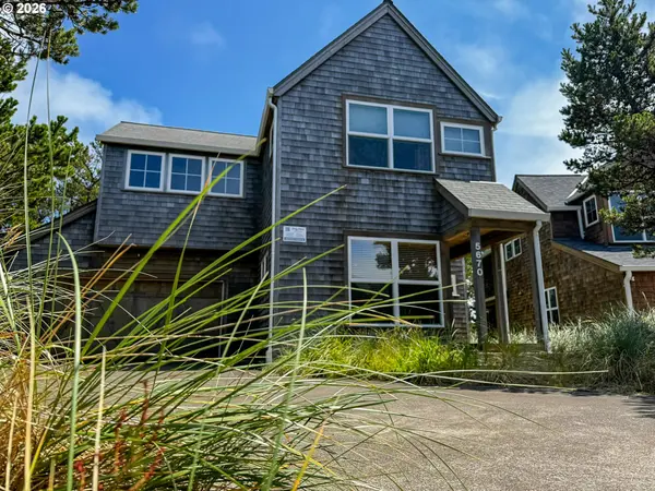 Pacific City, OR 97135,5670 BAREFOOT LN