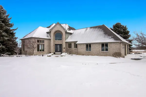 7852 Underwood RDG, Peninsula Twp, MI 49686