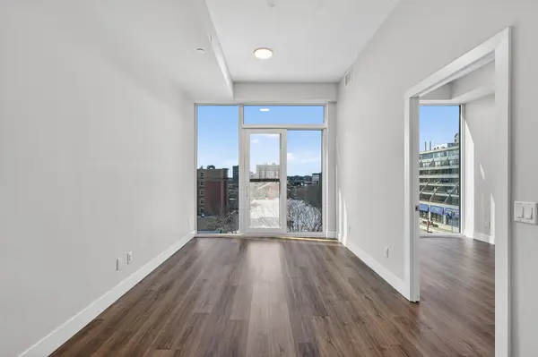 80 Bond ST E #602, Oshawa, ON L1G 0E6