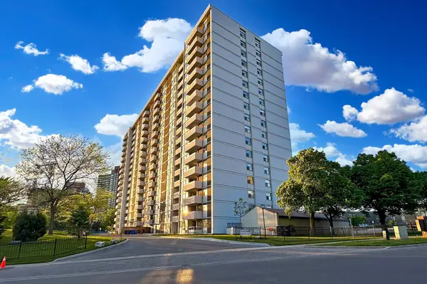 44 Falby CT #1011, Ajax, ON L1S 3L1