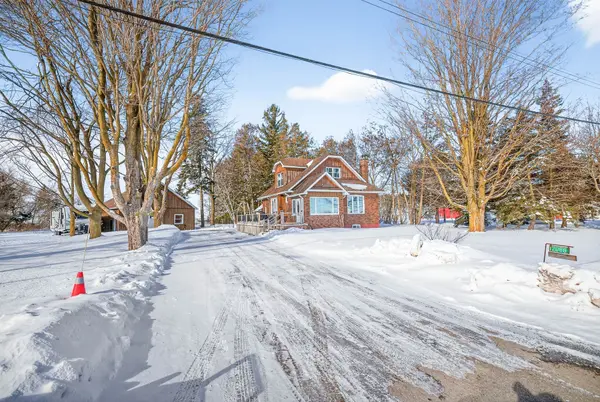 12066 48 HWY, Whitchurch-stouffville, ON L4A 7X5